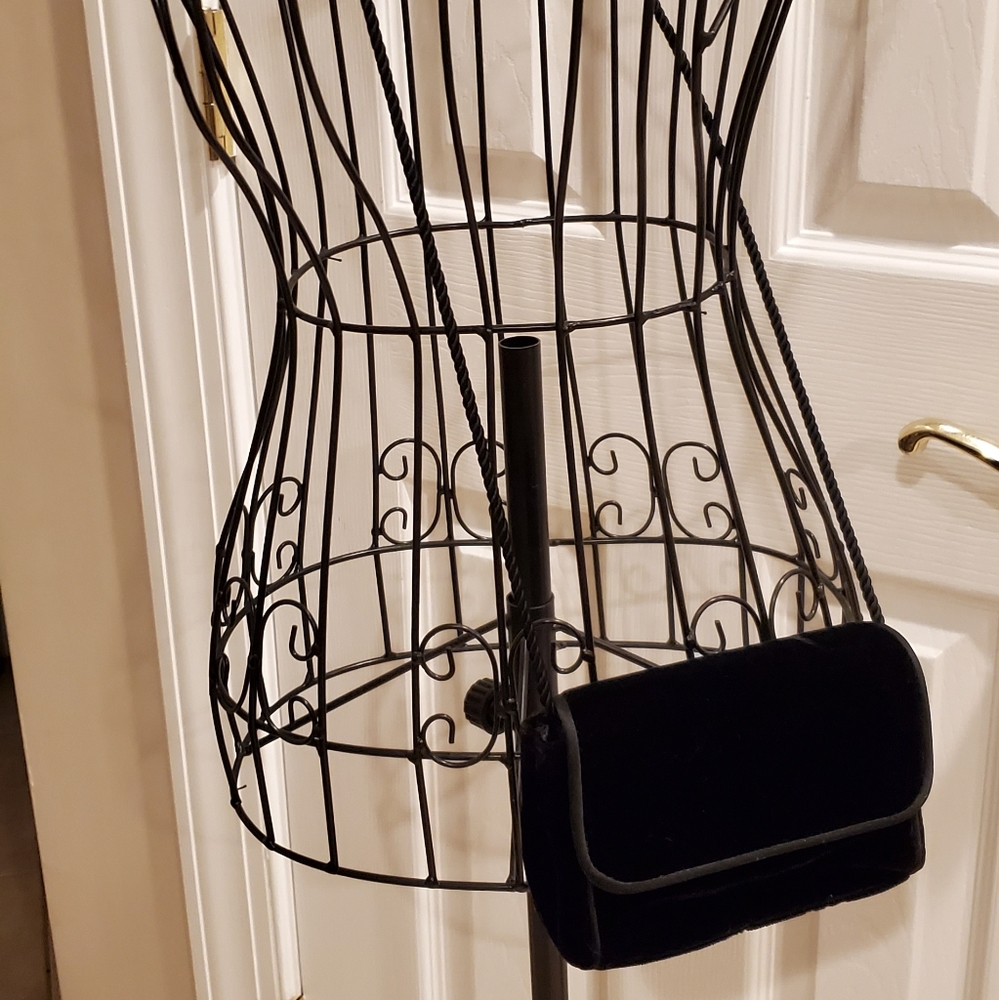 Jessica McClintock Black Velvet Evening Bag